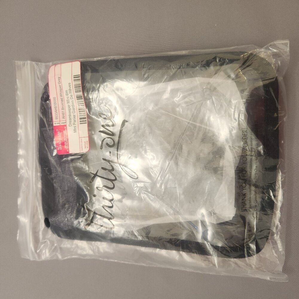 Thirty One Get Creative Rectangle Pouch - NWT - Charcoal Crosshatch